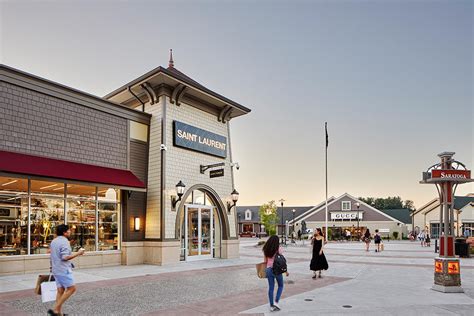 woodbury outlet apple store